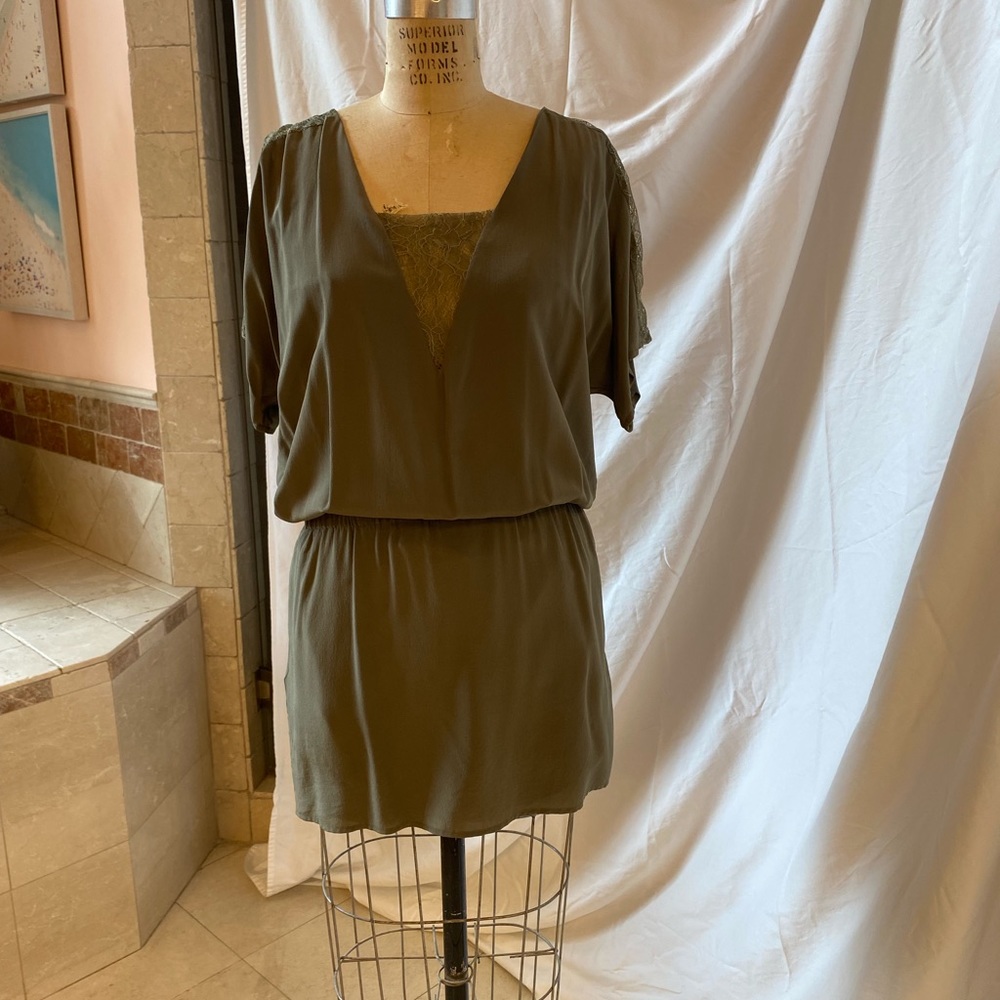Crepe de chine tunic with lace insets